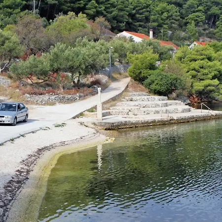 Сasa de vacaciones House With A Parking Space Bobovisca, Brac - 11435 Ložišće